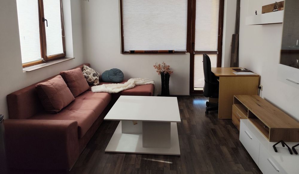 Продава се Двустаен апартамент в Варна, м-т Зеленика - 52 кв.м за 1059 €/кв.м - Снимка #1