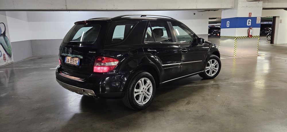 Mercedes ML, 3.0 diesel, 4 MATIC (4x4), DVD fata-spate, FULL-OPTION