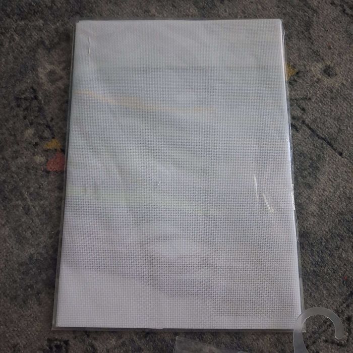 Гоблени Luca-S чисто нови