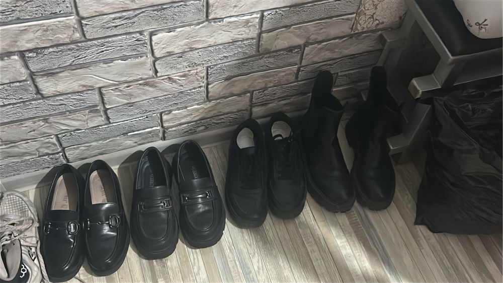 Продам обувь 36р