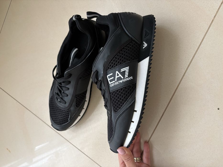 Adidasi Armani barbati