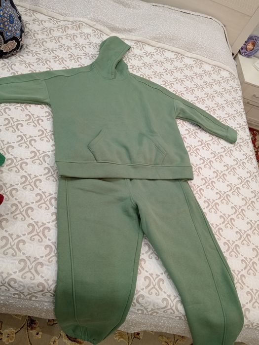 Спортивный костюм утепленный