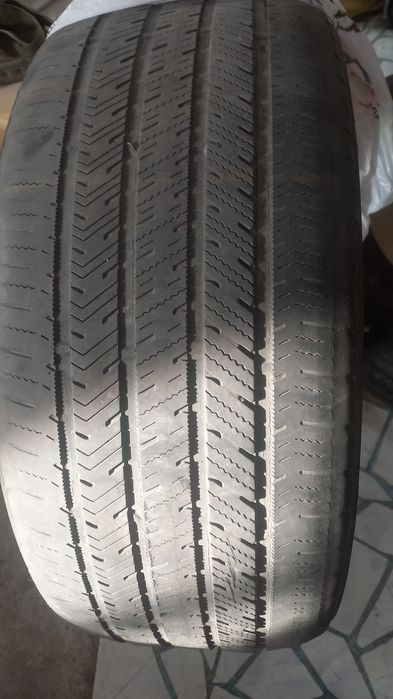 Продам шины 2шт.