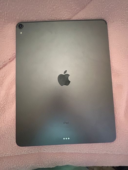 iPad pro gen 3(12,9 inch) doar Botoșani