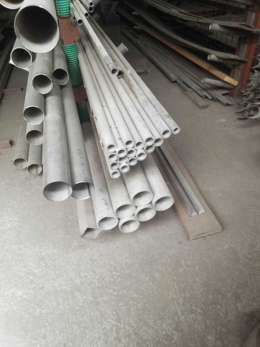 Алуминиеви тръби ф30х5:ф40х5:ф100х5:180х5:180х10 и Профил ал. 30х30х5