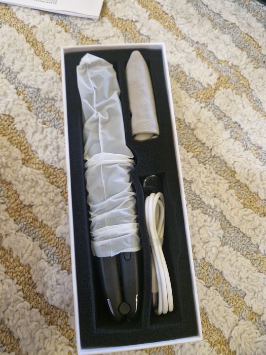 Vând placa de îndreptat parul