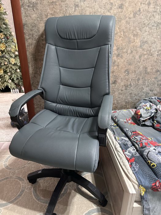 Компютерное кресло