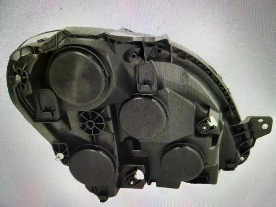 Far iveco daily 2007  2009 far iveco nou piesa iveco daily 2008 2011