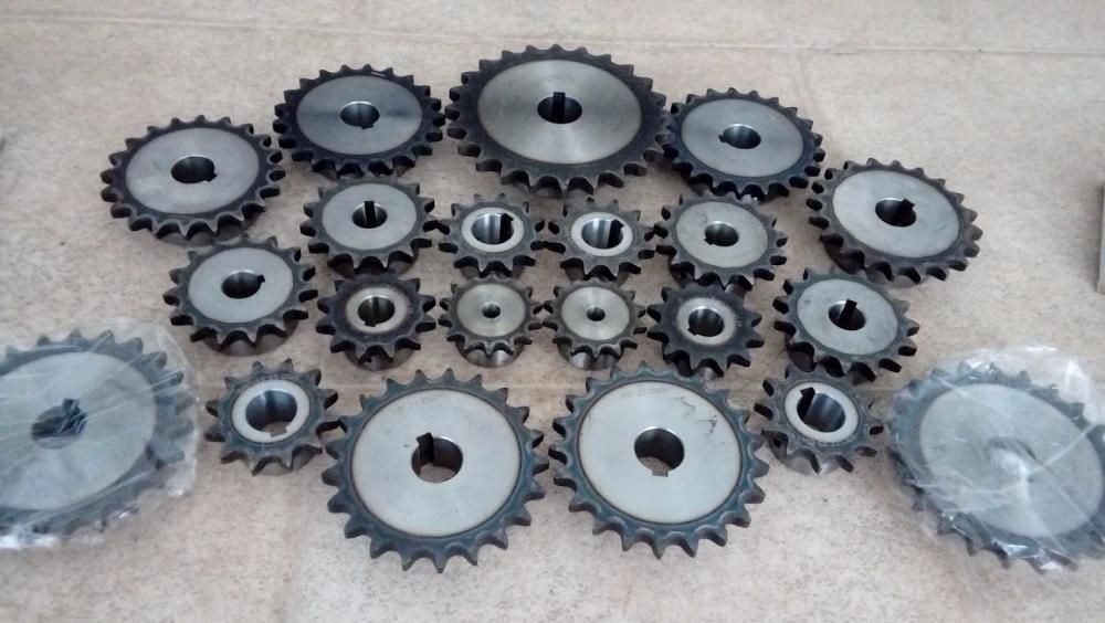 закалени верижни колела с отвор и шпонков канал