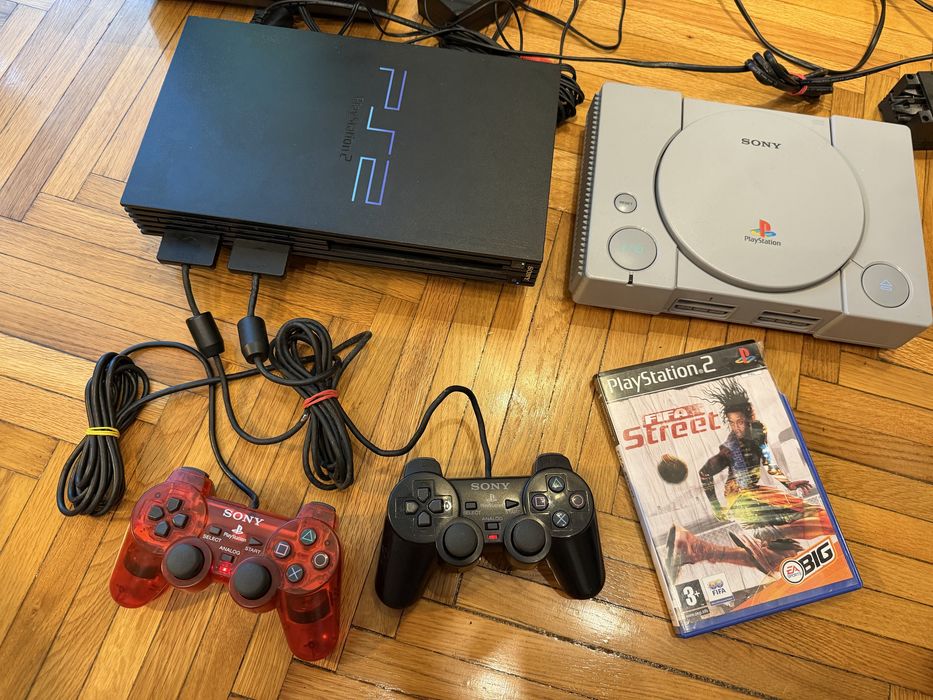 Pachet consola Sony playstation PS 1 si 2 FAT manete joc
