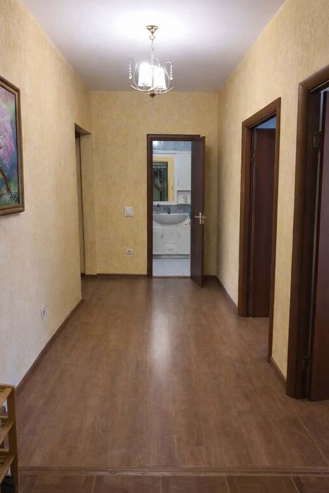 Продам 2Х комнатную квартиру