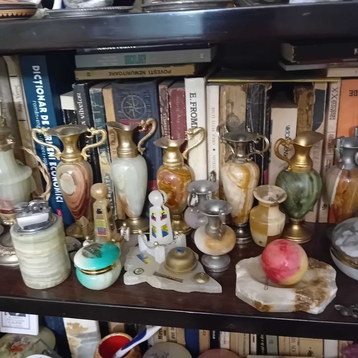 vand cutii hand made din lemn