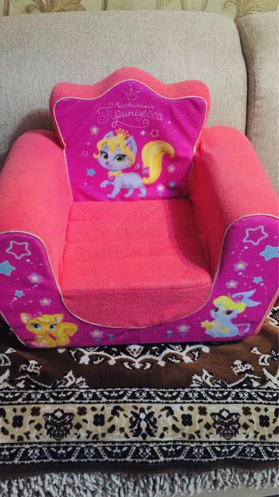 Продам детское кресло