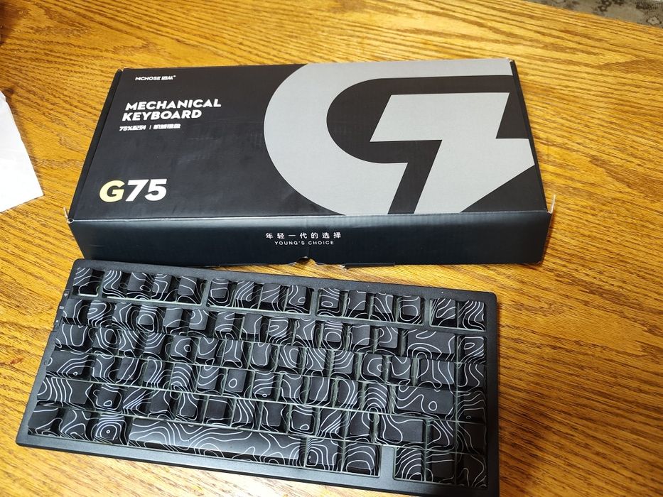 Продам клавиатуру