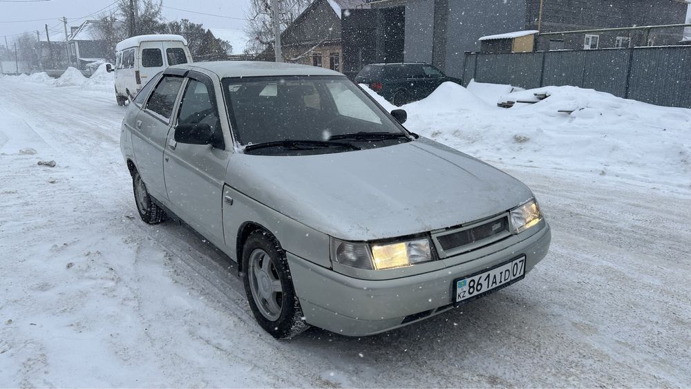 Продам ваз 12 2005г