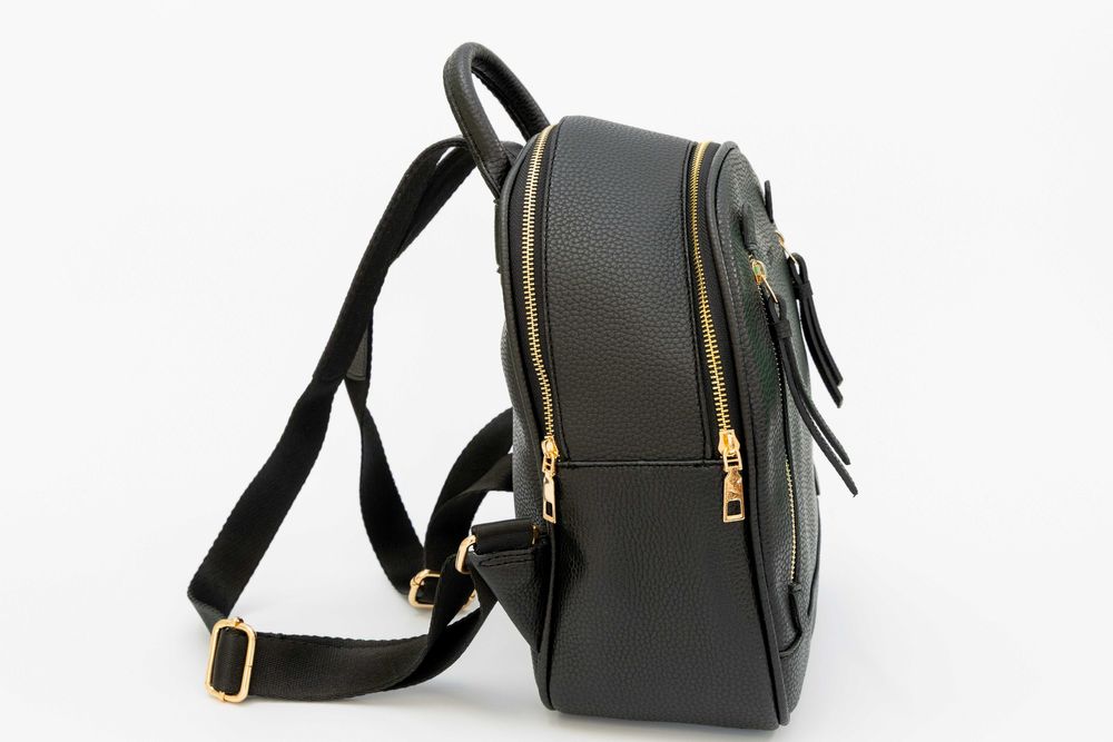 Дамска раница AMORE Martina - Black