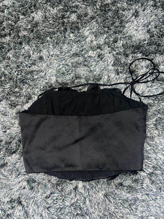 Топ на Зара чисто нов