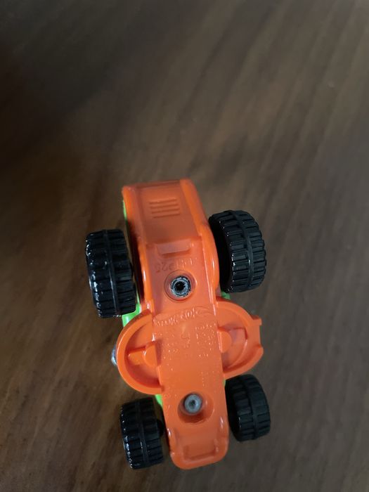 Машинка hot wheels коллекционная