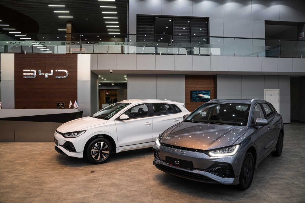 Новый BYD E2 405km LUXE. Официальный дилер BYD. В Наличие!