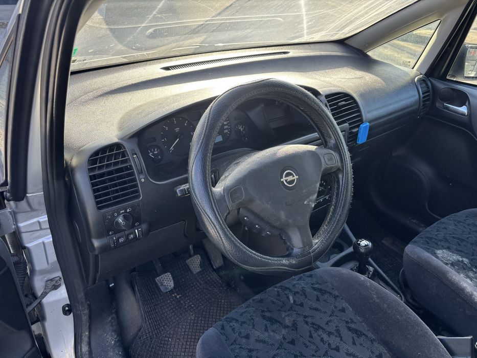 Opel Zafira Опел Зафира 2.0DTH DTL ЧАСТИ