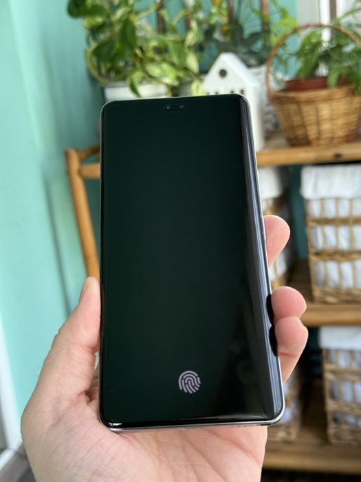 Honor  200 Pro 12 gb RAM 512 GB memorie