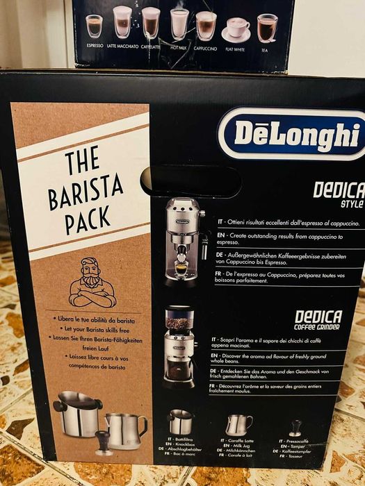 Pachet Espressor manual si Rasnita Delonghi Dedica