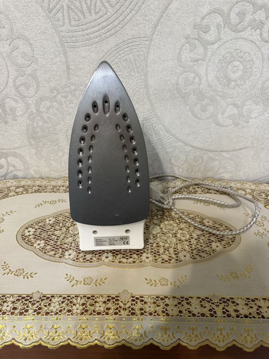 Продам Утюг фирмы Sess