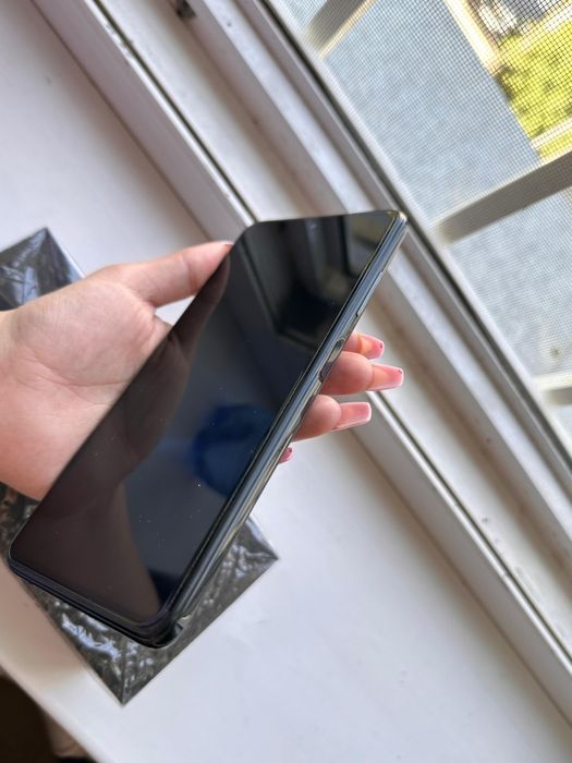 Продам Poco x3 pro 256гб