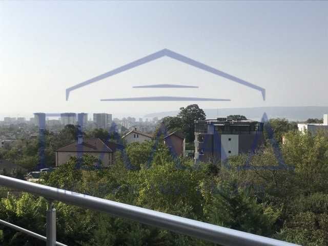 Дава се под наем Четиристаен апартамент в Варна, Цветен квартал - 160 кв.м за 1000 € - Снимка #16