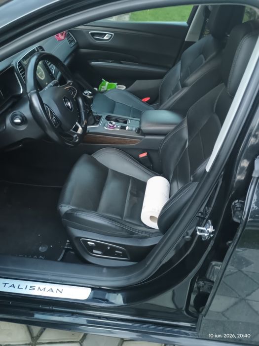 Vând Renault Talisman.