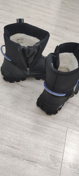 Детские мега тёплые сапоги разм36