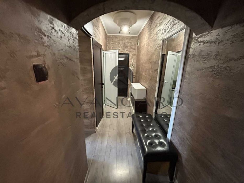 Продава се Тристаен апартамент в Пловдив, Кючук Париж - 60 кв.м за 2380 €/кв.м - Снимка #9