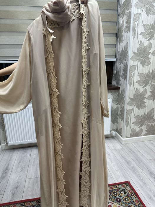 Ayollar koylagi abaya