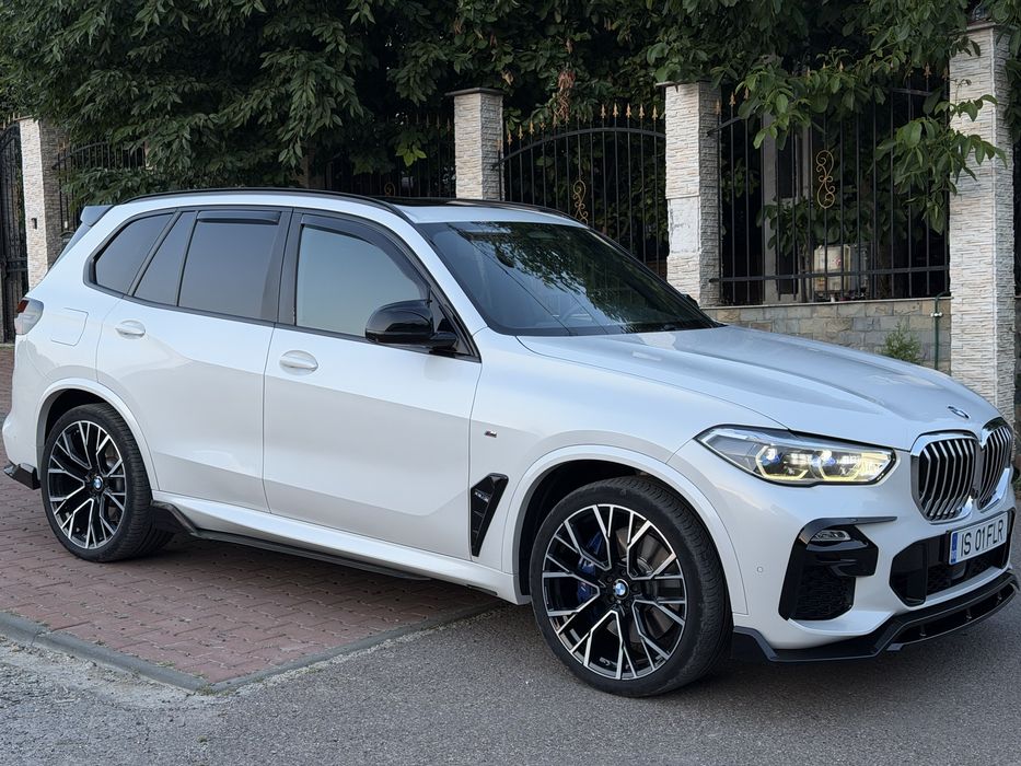BMW X5 xDrive30d M Sport Individual | 2019 | 3.0 Diesel | 265 CP | 17.000 km | FULL OPTION