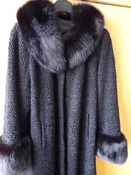 haina blana miel, guler vulpe, marime 50 [purtata o singura data]