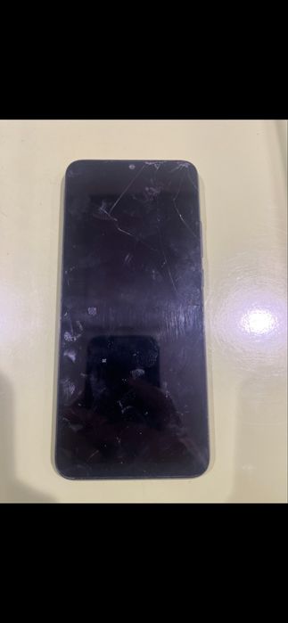 Редми 10С в хорошем состоянии