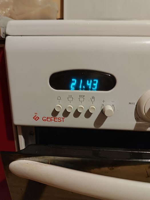 Продам срочно электроплиту б/у  в отличном состоянии