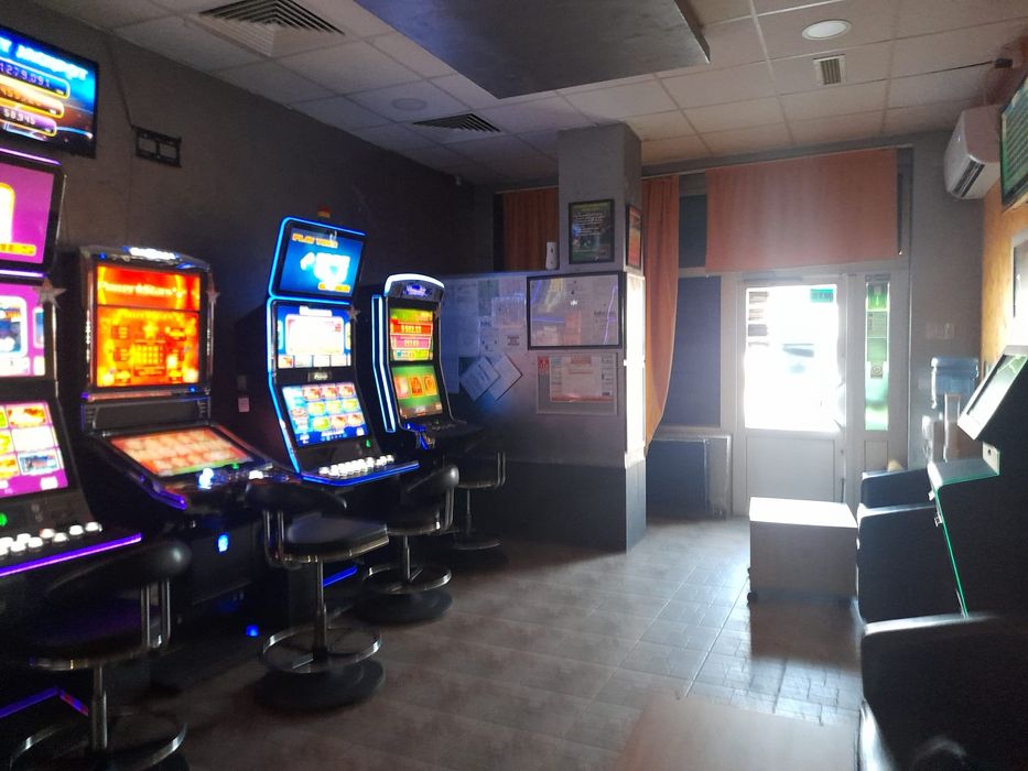 Inchiriere Spatiu Comercial