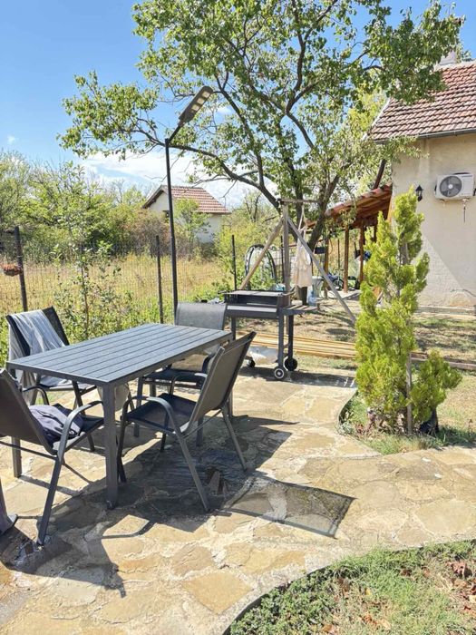 Продава се Къща в Плевен, Кайлъка - 70 кв.м за 1172 €/кв.м - Снимка #2