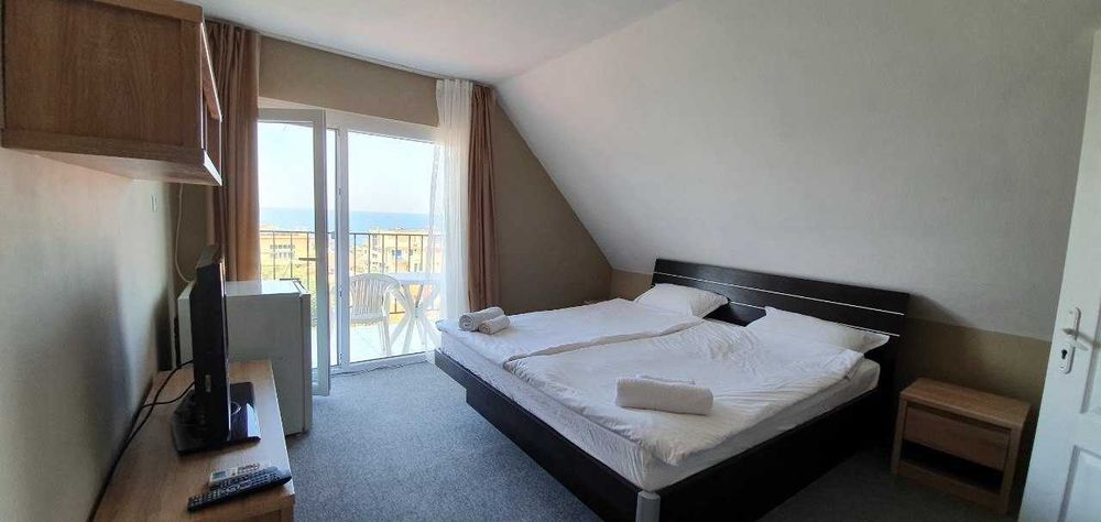 Продава се Хотел в с. Синеморец, Област Бургас - 1119 кв.м за 1430 €/кв.м - Снимка #1