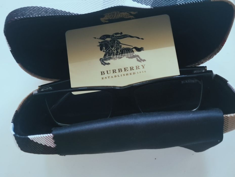 Burberry очки прямоугольные