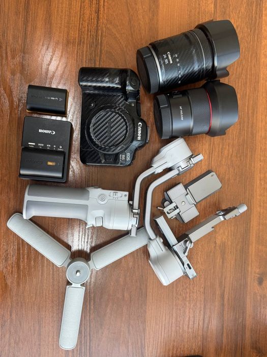 Canon EOS R6 Mark II + 2 ta obyektiv + DJI Ronin RS4 Mini Combo
