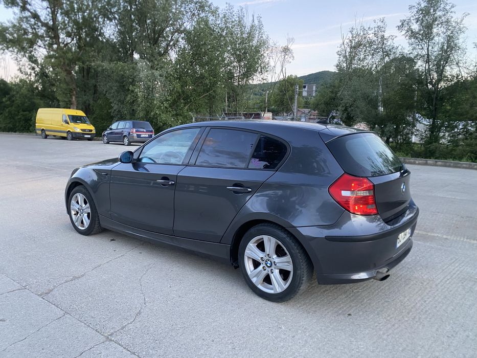 Bmw Seria 1  2.0 D 2010