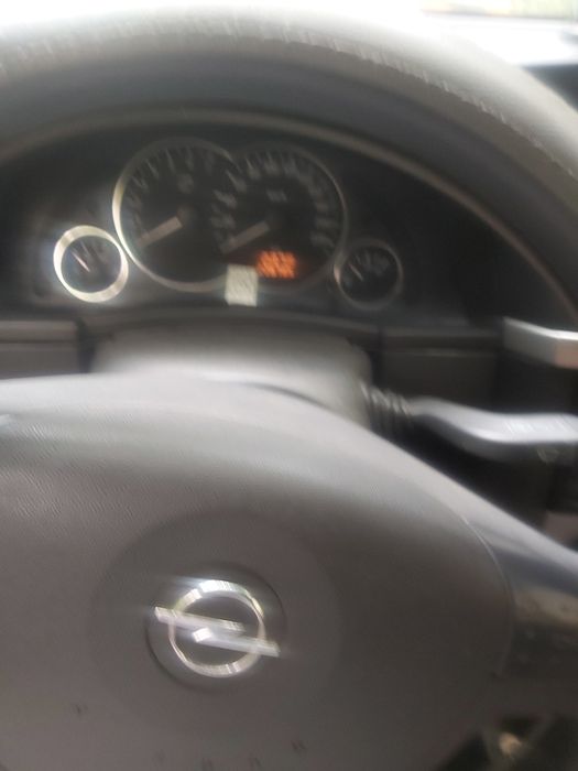 Vând Opel Meriva an fabricație 2007 benzină 1.6