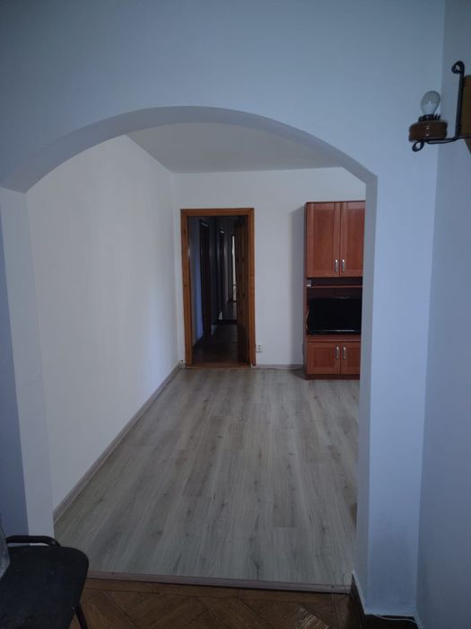 Apartament cu 3 camere in zona mall Afi Cotroceni