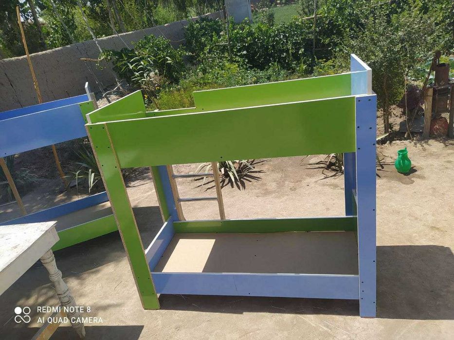 Davlat yoki oilaviy bog'chalar uchun mebellari