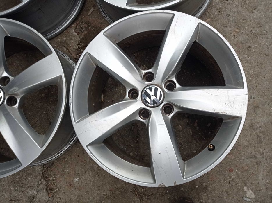 17 5x112 VW Golf/Tiguan/Touran/Passat/Caddy/Jetta/Scirocco/Sharan