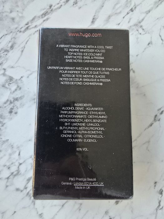 Vand Parfum Hugo Boss Just Different 150ml