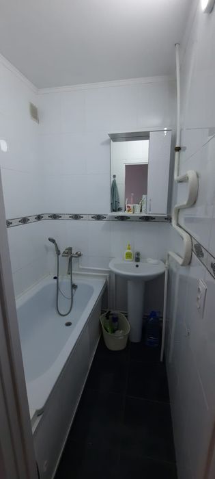 Продается 2-комнатная квартира