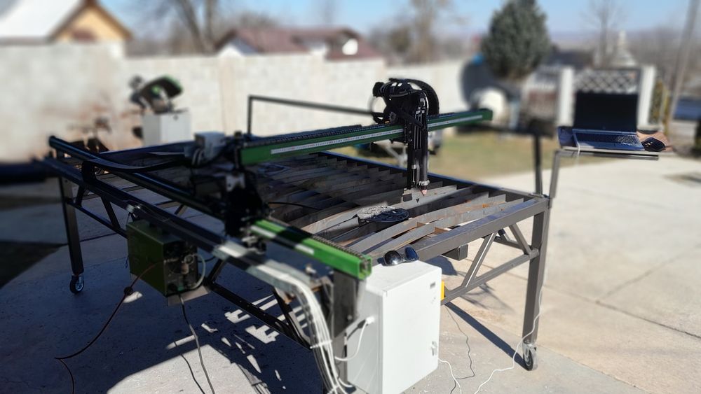 Masă CNC cu plasmă/schimb cu auto/tractoraș